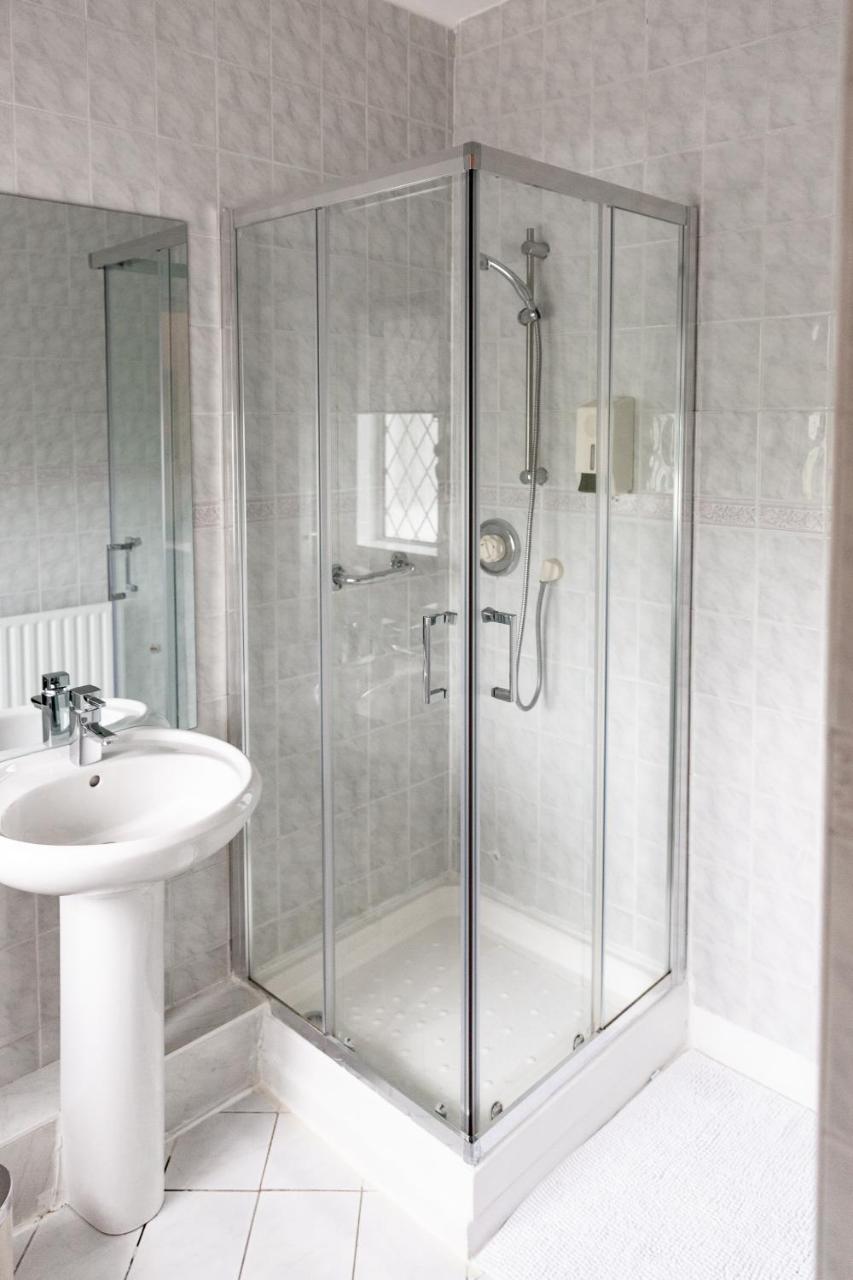 Aaron Court B&B Dublin Eksteriør billede