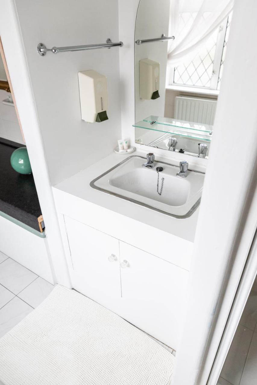 Aaron Court B&B Dublin Eksteriør billede
