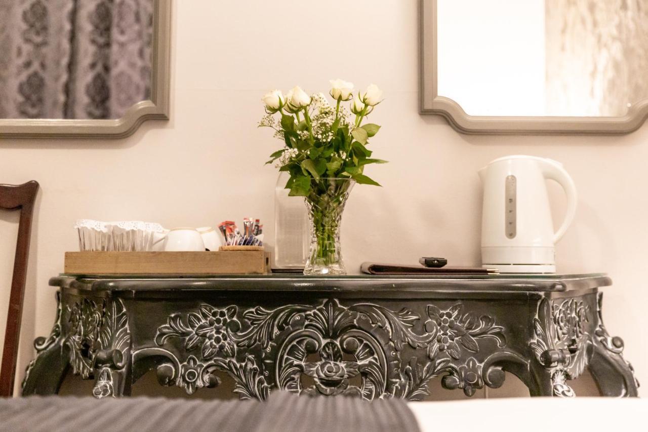 Aaron Court B&B Dublin Eksteriør billede