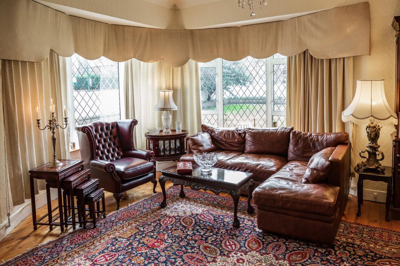 Aaron Court B&B Dublin Eksteriør billede