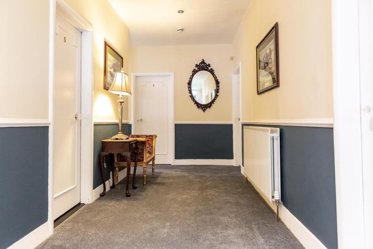 Aaron Court B&B Dublin Eksteriør billede